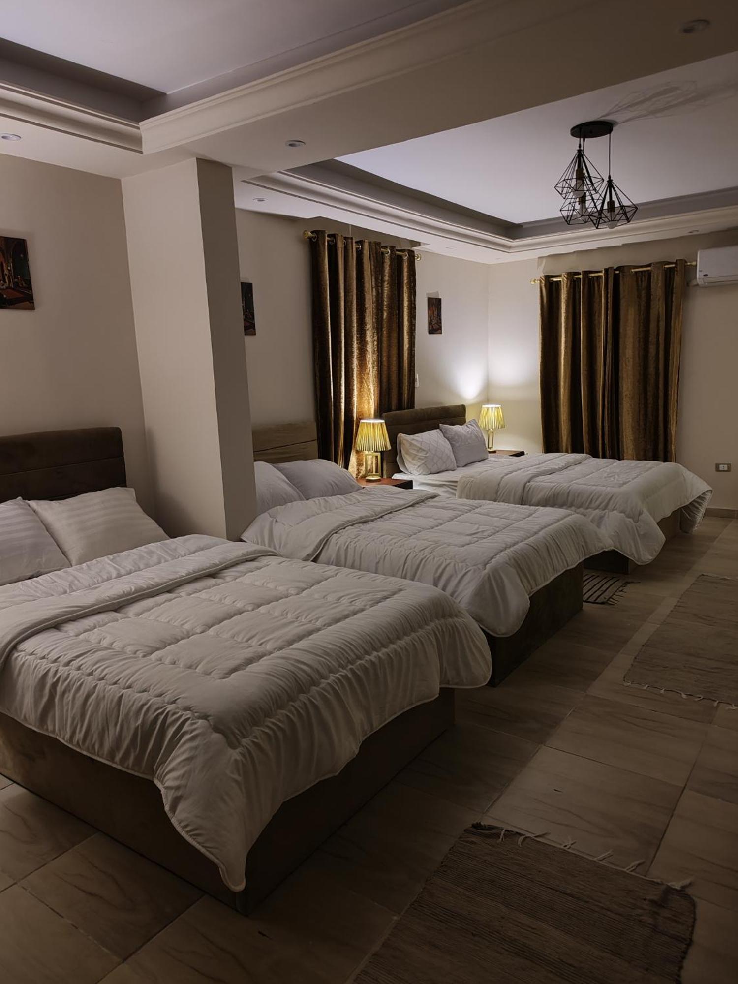 Hur Pyramids Land Inn Kafret el-Gabal Екстериор снимка