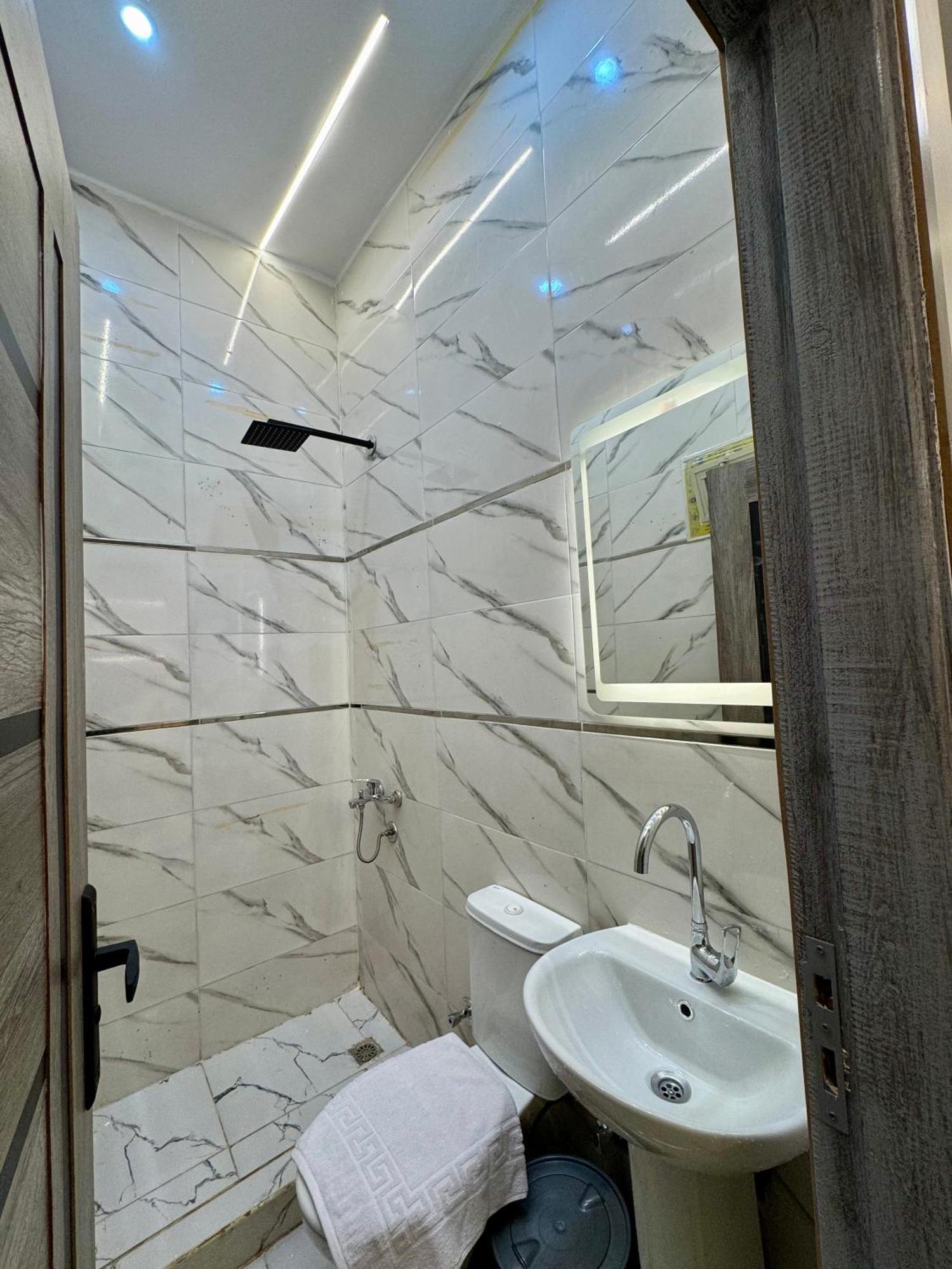 Hur Pyramids Land Inn Kafret el-Gabal Екстериор снимка